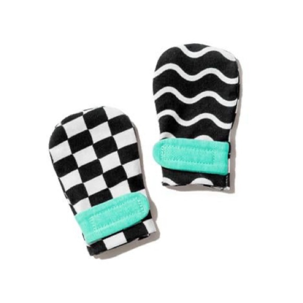 Lovevery The Looker Black and White high-contrast mittens